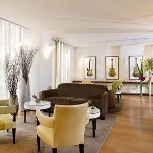 Le Colisée Hotel